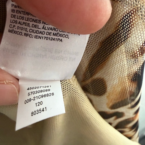 Chico's Tan Mesh Topper Women’s Size Large - Picture 6 of 6